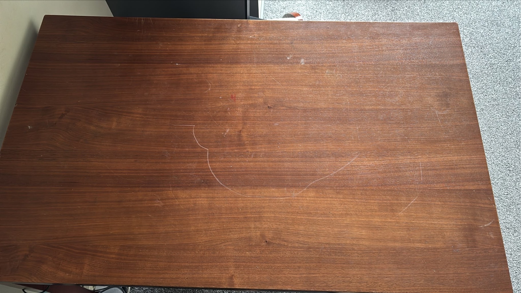 4-6 seater wooden dining table