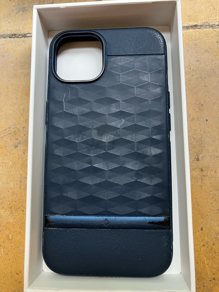 Iphone 14 Plus Caseology Parallax Mag Case. Magsafe.