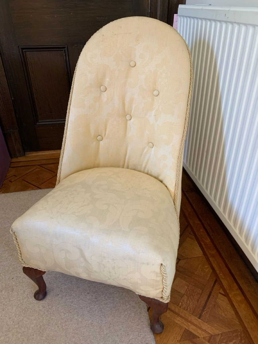 Nursing chair upholstered