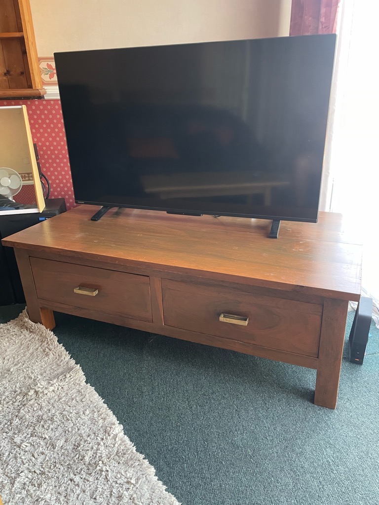 Tv table/ coffee table