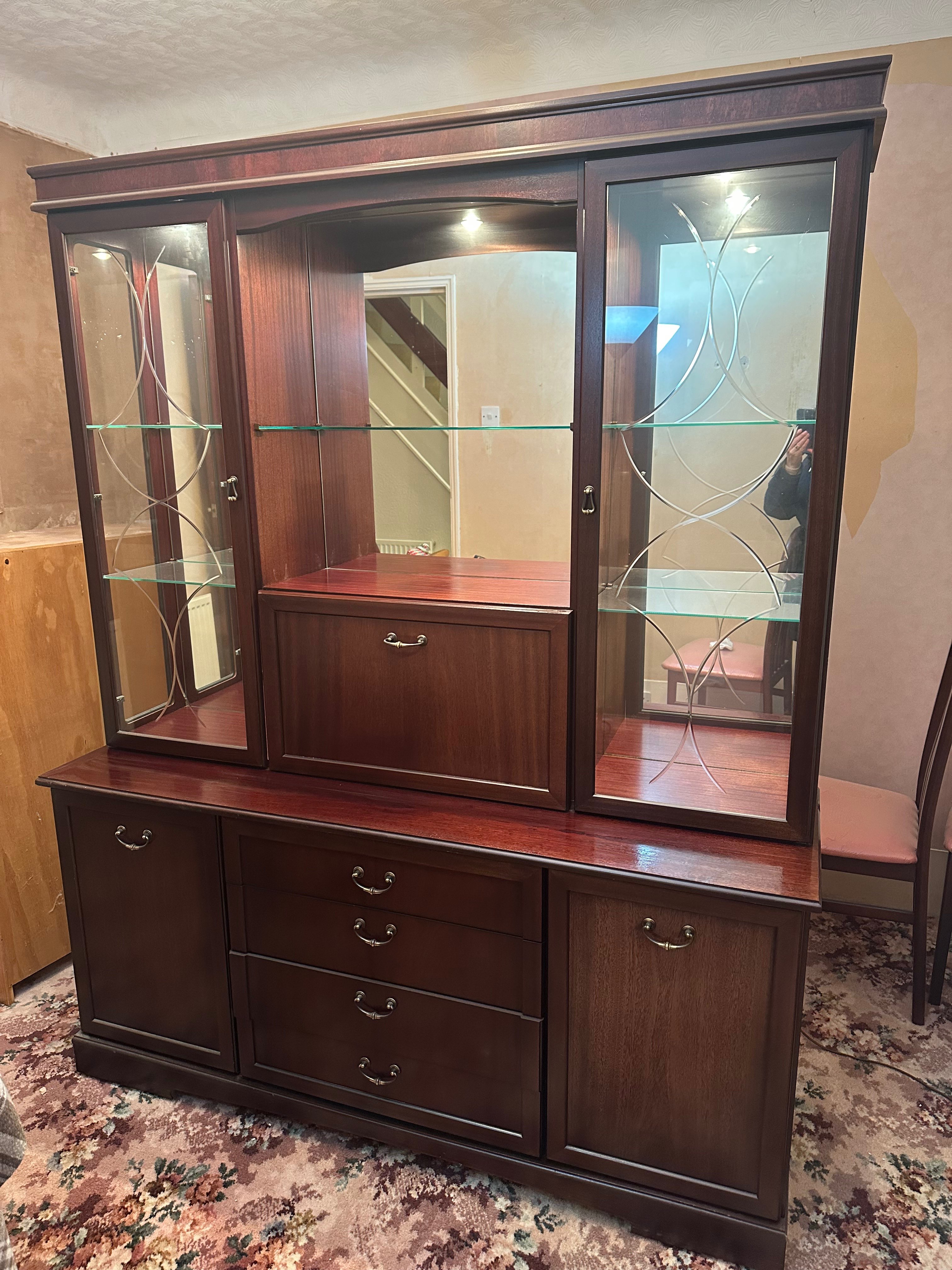 Large lighted display cabinet