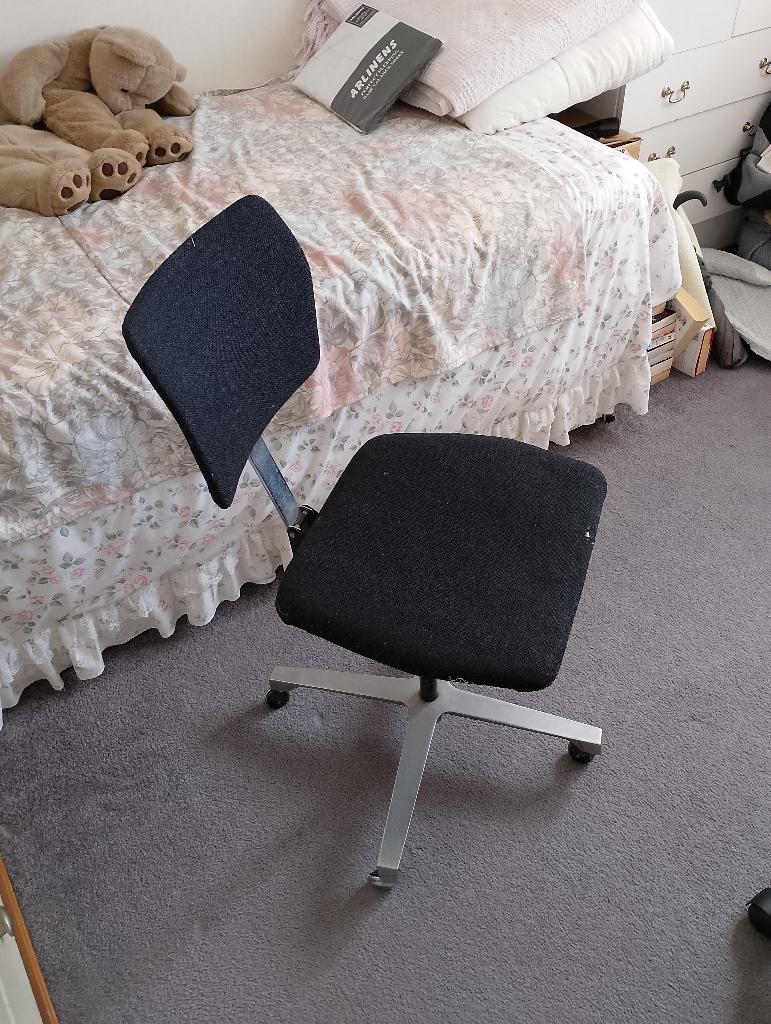 Typist chair
