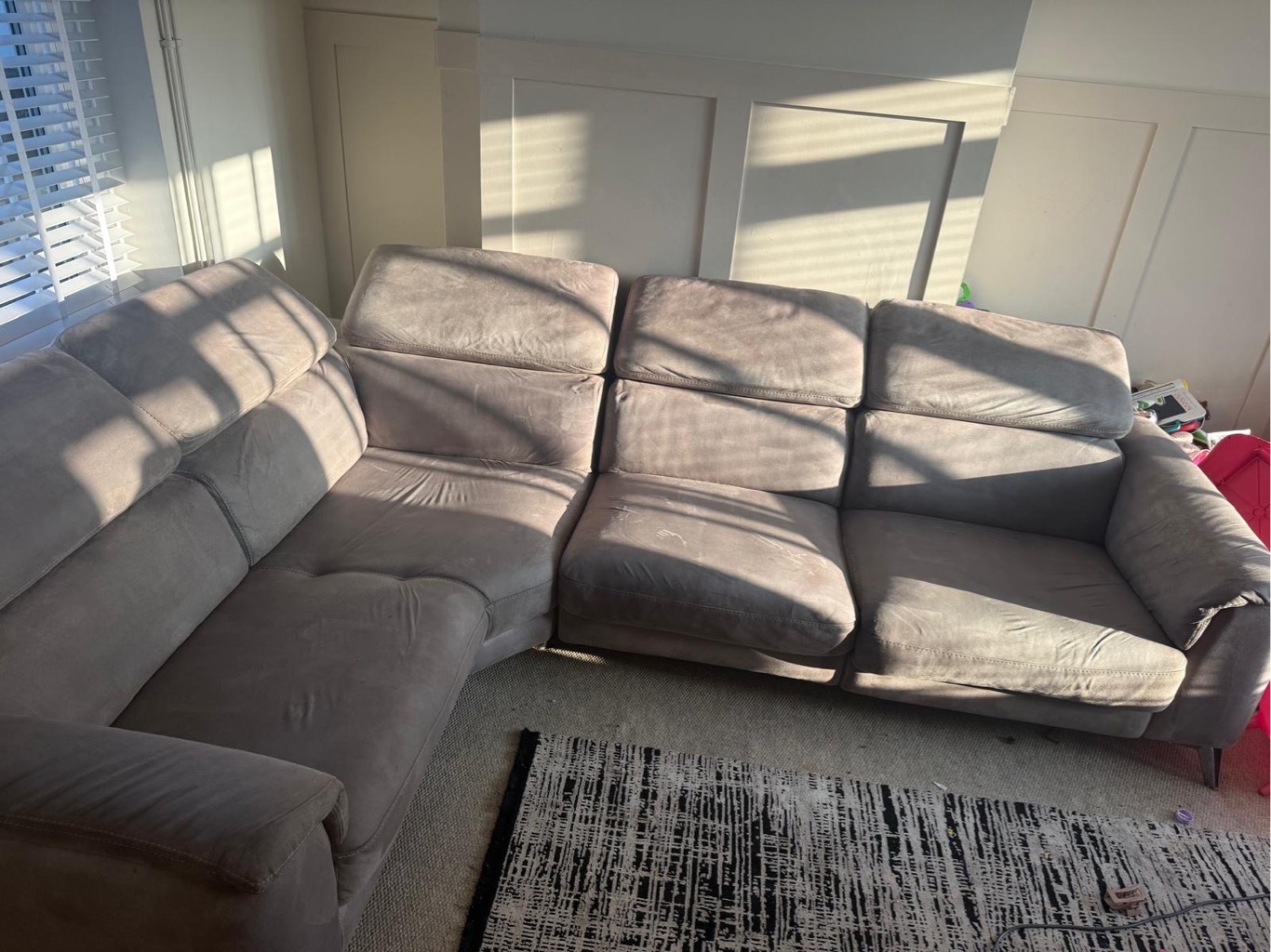 Corner sofa