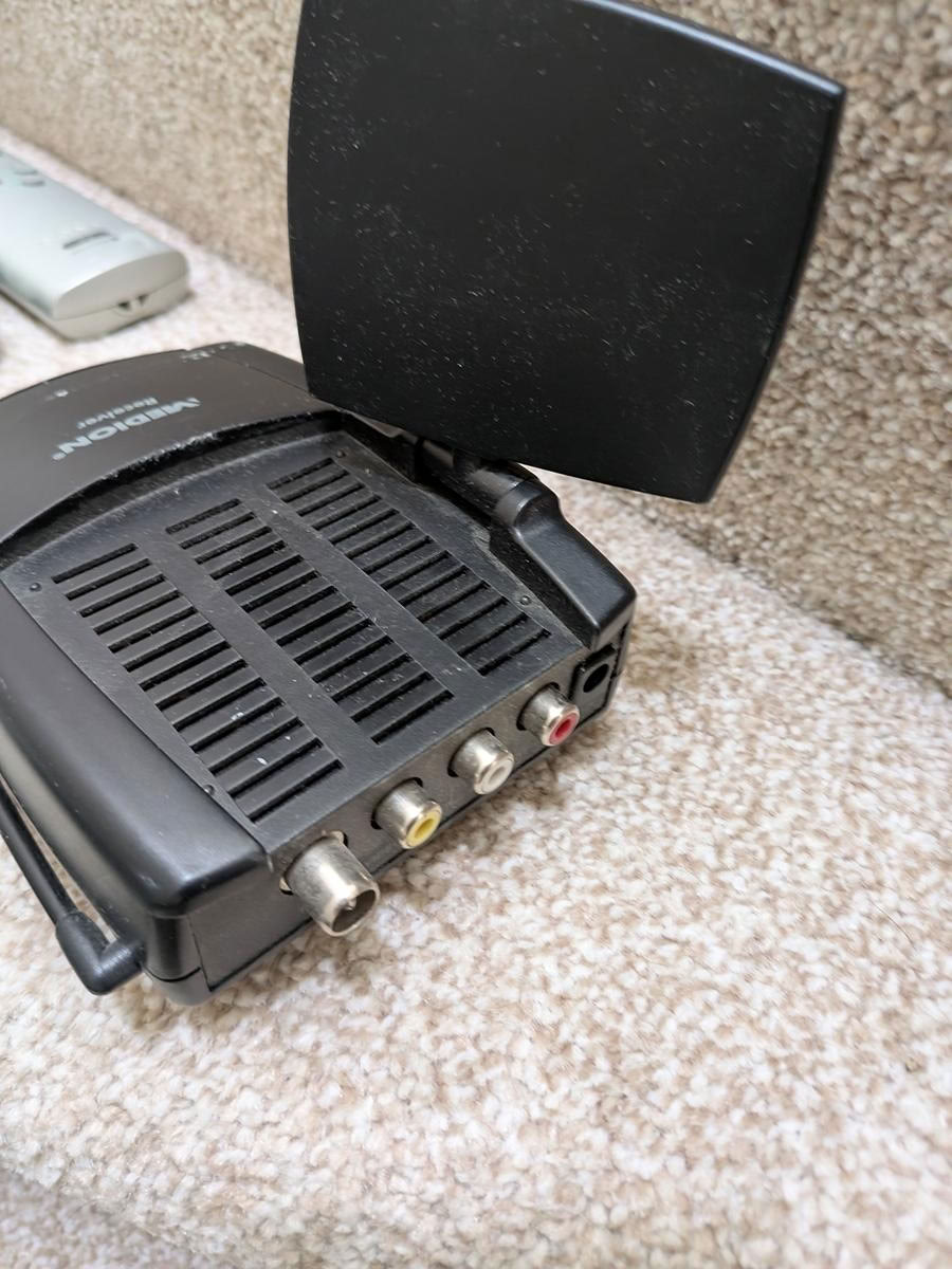 TV signal transmitter