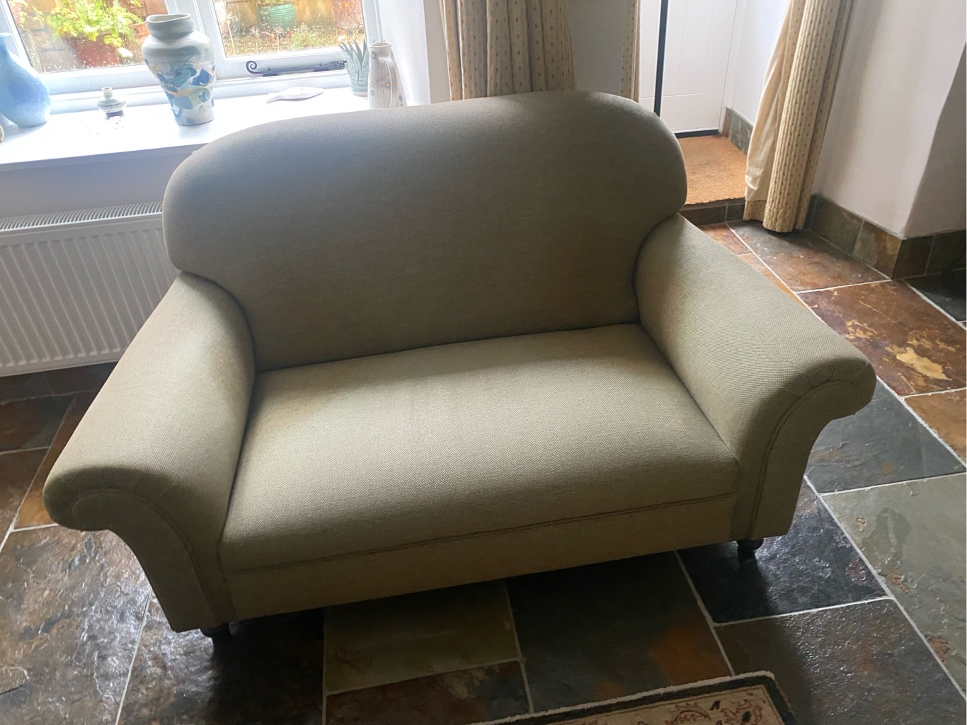 Green 2-seat sofa